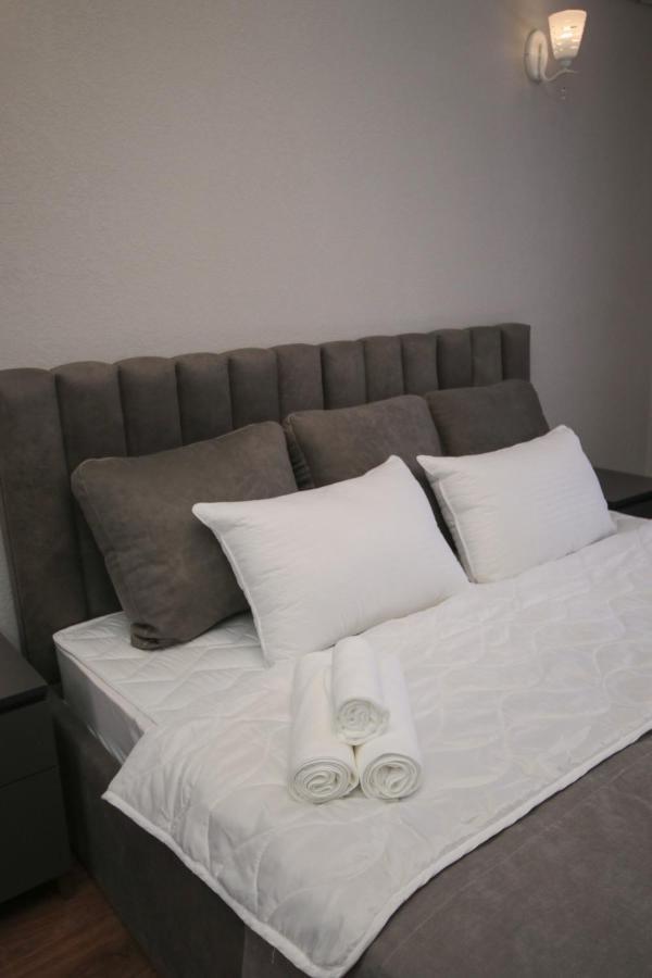 Hillside Guest House 예레반 외부 사진