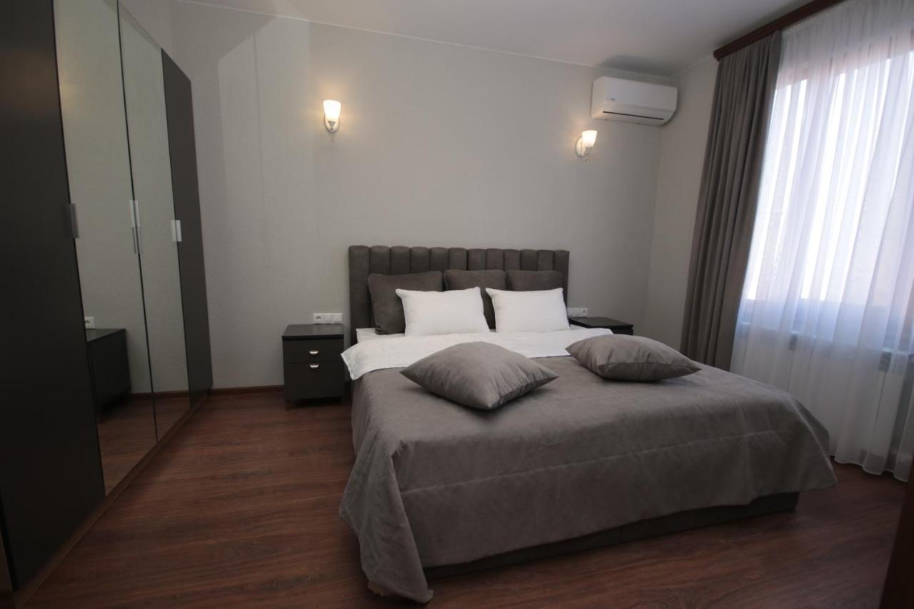 Hillside Guest House 예레반 외부 사진